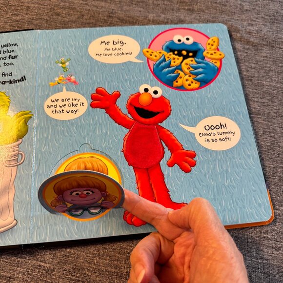 Book: "Celebrate You, Celebrate Me" a Sesame Street board book with 15 flaps - Picture 4 of 6